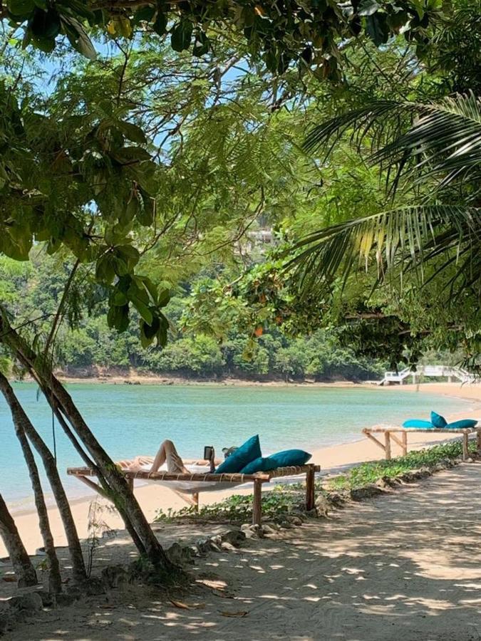 The Mooring Resort Panwa Beach Екстериор снимка